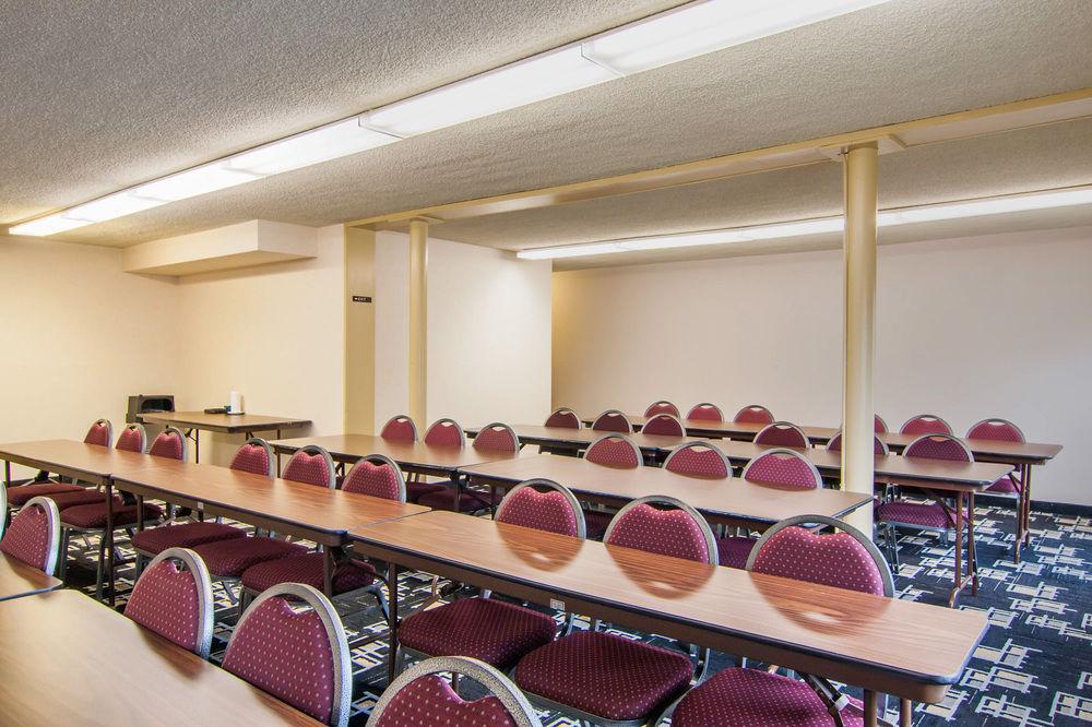 Quality Inn Tigard Portland Southwest Dış mekan fotoğraf